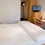 Hotel Cresta 3*