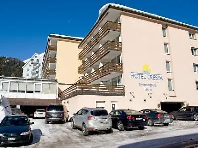 Cresta 3*