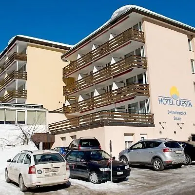 Cresta 3*