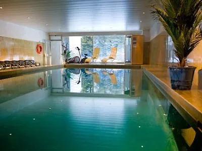 Cresta Hotel 3*