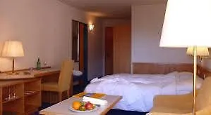 Cresta Hotel